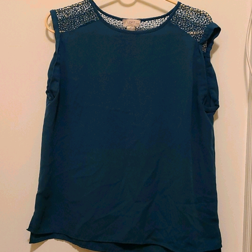 Loft top sleeveless